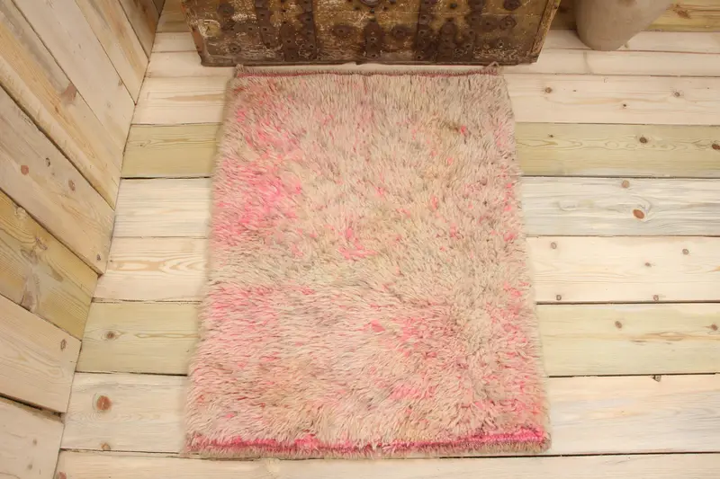 Handmade Pink Polka Dot Rug, 0.2x2.7 ft Chic Decor