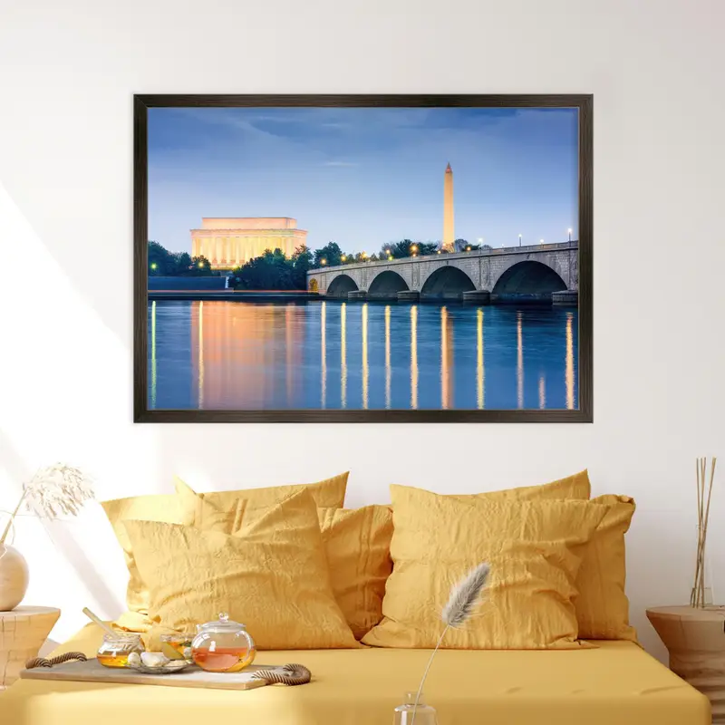 Elegant Printed Glass: Modern Cityscape Design for Home & Office