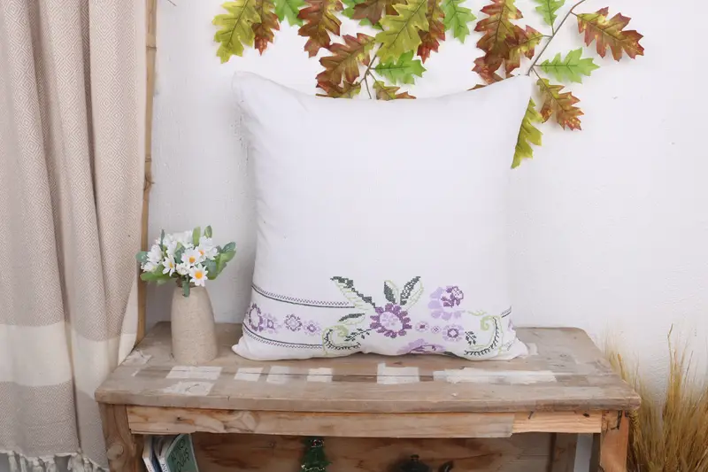 Ottoman Cushion Case, Pillow, 20x20 White Pillow Cover, Pillow for Couch, Boho Pillow Sham Cover, Bright Cushion, Turkish Kilim Pillow - 1