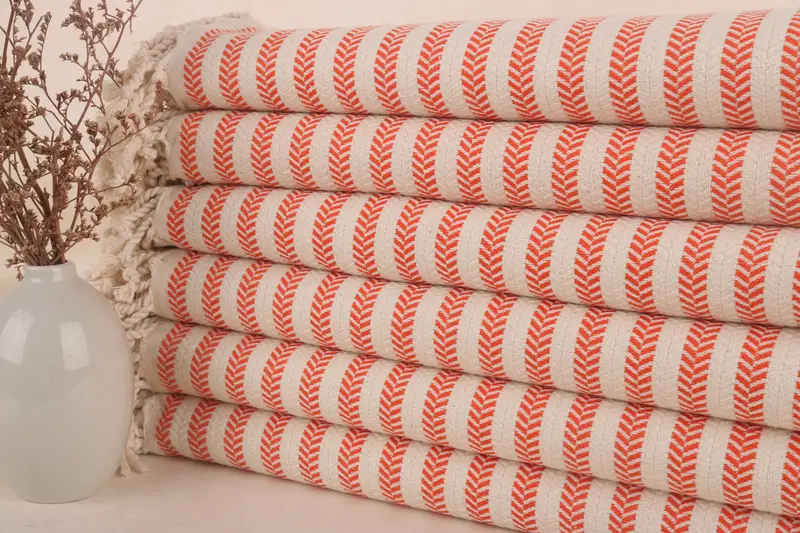 Türkisches Strandtuch aus Bio-Baumwolle mit Chevron-Muster, Orange, 40 x 71 Zoll