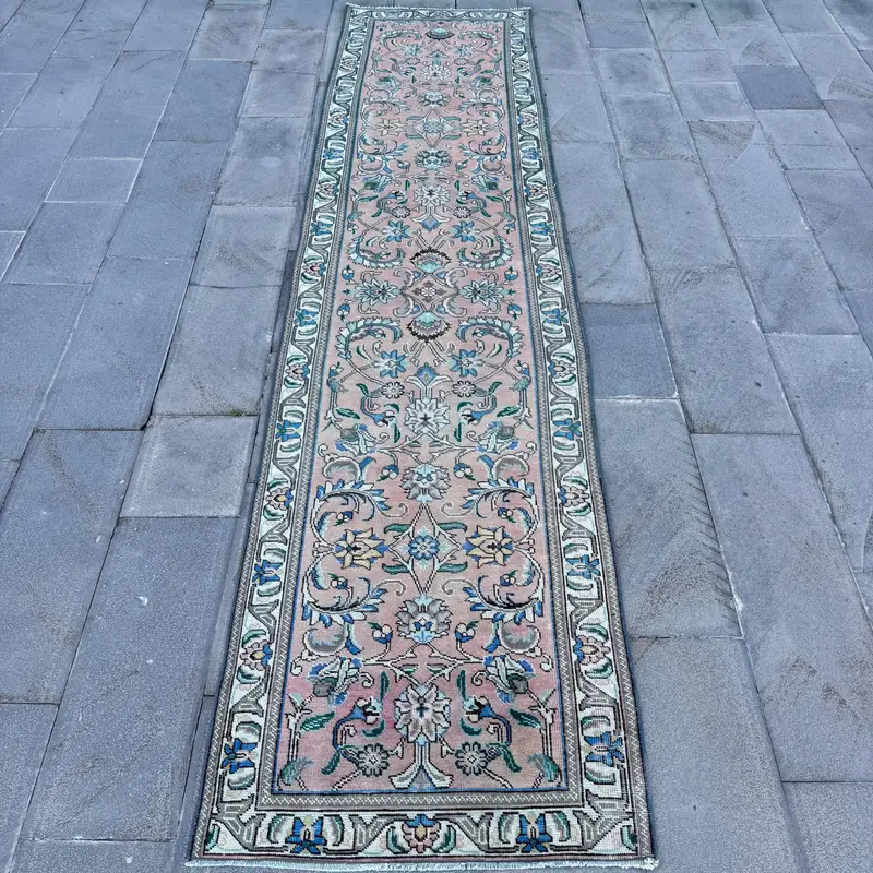 Vintage Turkish Oushak Rug 3x12.3 ft (91x375 cm), Pink Bordered Wool Rug - 1