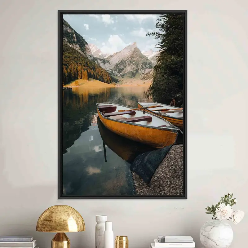 自然風景キャンバス: 穏やかな山の景色を描いたプリントアート