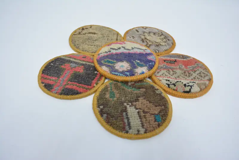 Posavasos tribal único marrón y bronce, posavasos circular antideslizante duradero