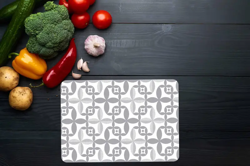 グレーのモダンなパターンのガラスまな板、滑り止めの足のデザイン