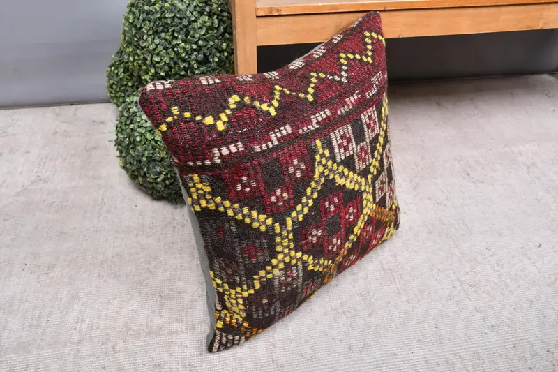 Pillow Sham, Handwoven Pillow Cover Cushion Cover, Kilim Pillow Cover, Interior Designer Pillow, Vintage Kilim Pillow, 20x20 Red Pillow Case - 7