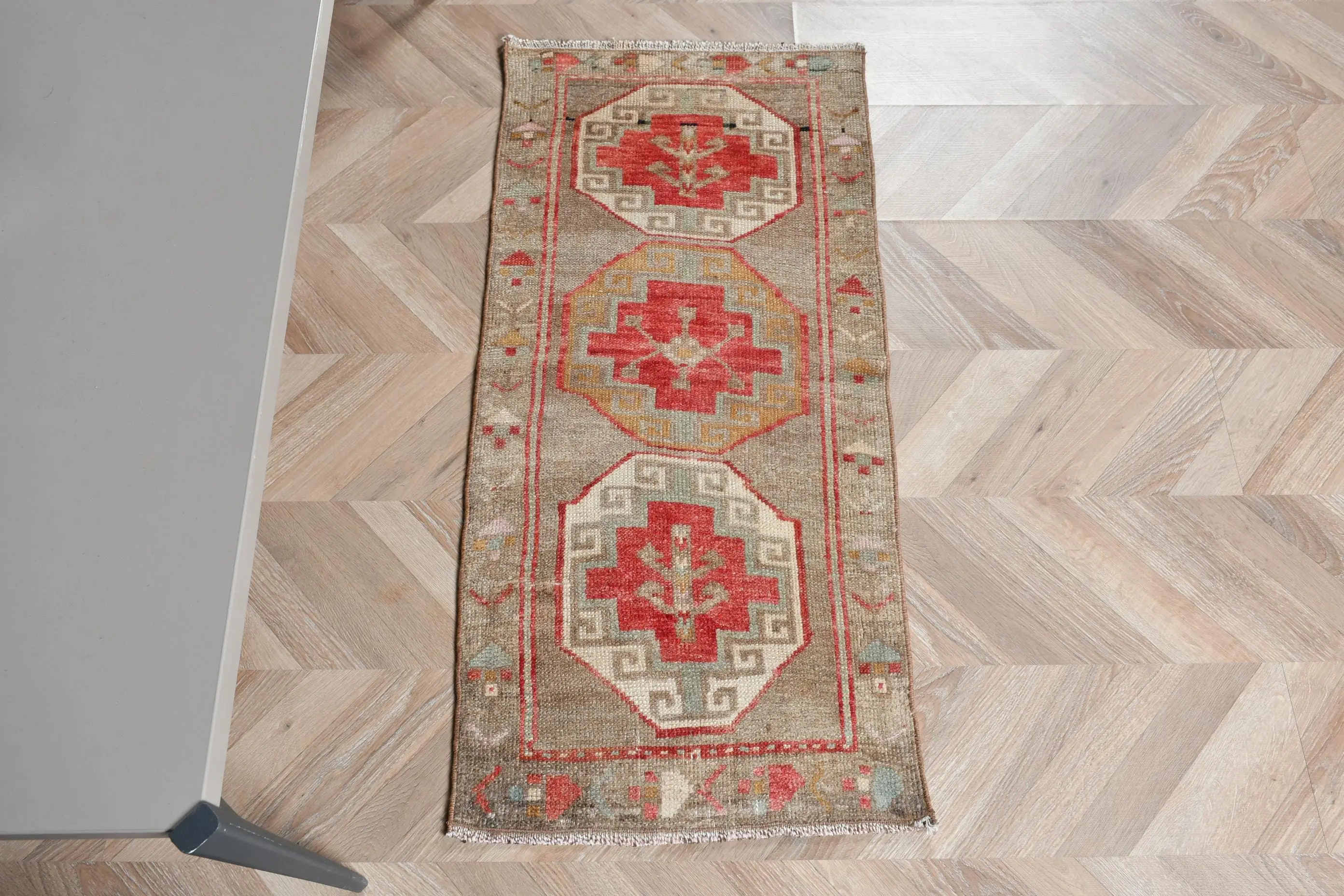 1.5x3.37 ft Rug, Small Turkish Rug, Red Ombré Rug - 1