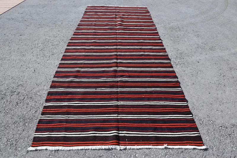 Türk Vintage Kilim Halısı 4.7x11.7 ft, Kırmızı Büyük İkat Yün Halı - 1