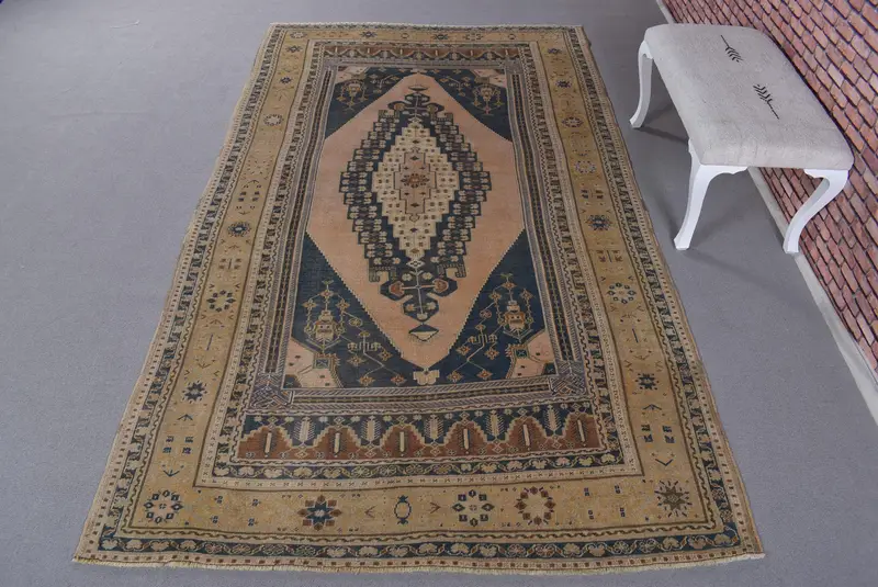 Bej ve Mavi Soyut Halı, 0,5x9,8 ft Şık Dekor