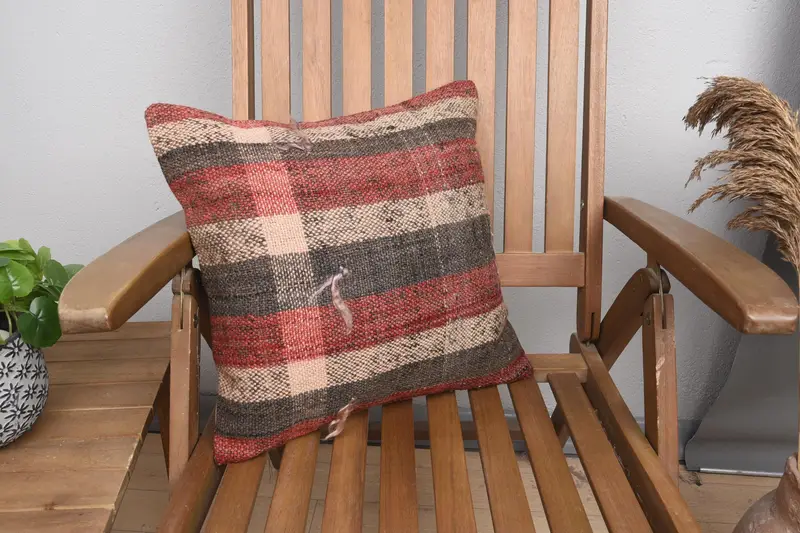 Pillow Case, 16x16 Red Cushion Cover, Throw Kilim Pillow, Outdoor Pillow, Boho Pillow, Accent Throw Pillow, Pillow for Sofa - 1