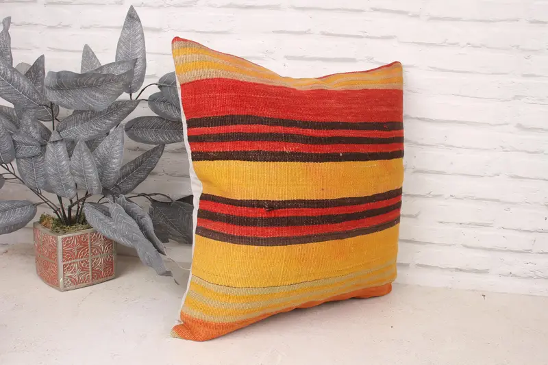 Turkish Rugs Cushion, 20x20 Red Cushion Cover, Antique Pillows, Pillow Sham, Accent Pillow, Turkish Kilim Pillow, Ethnical Kilim Rug Pillow - 3