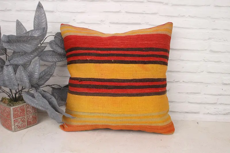 Turkish Rugs Cushion, 20x20 Red Cushion Cover, Antique Pillows, Pillow Sham, Accent Pillow, Turkish Kilim Pillow, Ethnical Kilim Rug Pillow - 1