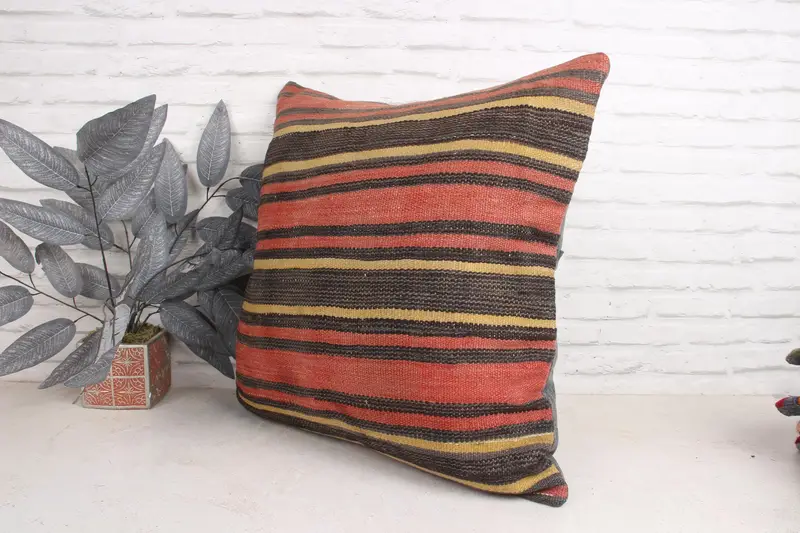 Kilim Pillow, 24x24 Red Pillow Sham, Cushion Cover, Bench Cushion Cover, Home Decor Pillow, Boho Pillow, Knitted Pillow Sham - 4