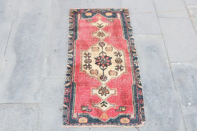 1.7x3.2 ft Turkish Rug, Vintage Small Rug, Red Blue Polka dot Wool Rug - 1