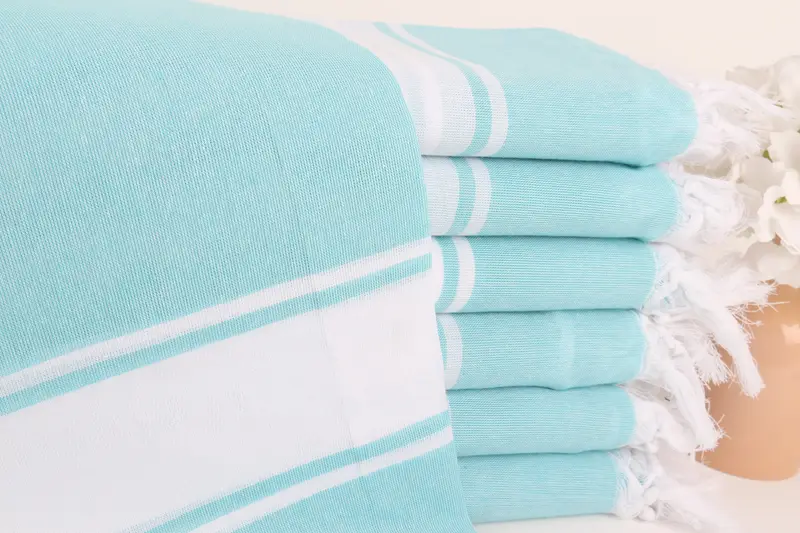 Monogramm-Strandtuch aus türkischer Baumwolle, Mintgrün, 40 x 71 Zoll