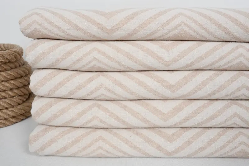 70x40 Cotton Zigzag Design Towel, Bridesmaid Favors, Monogrammed Beach Towel, Personalized Beach Towel, Custom Bath Towel, Bachelorette Party Gift - 2