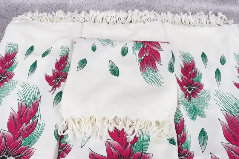 Bachelorette Party Gift, Unique Gift, Bridal Shower Gift, 70x40 Cotton Floral Patterned Towel, Handwoven Turkish bath towel, Quick-Dry Beach Towel - 5
