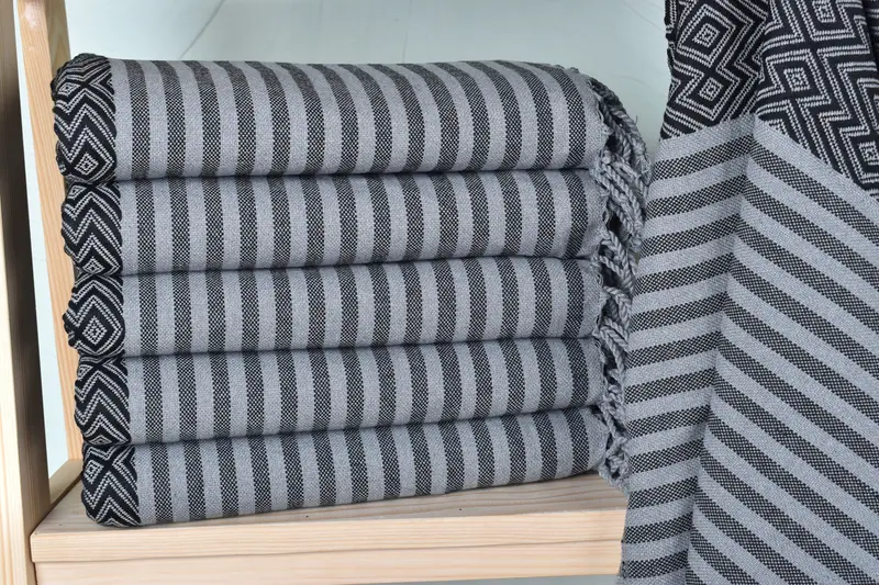 Valentines Day Gift Black Diamond Towel Embroidery 40x71 Inches