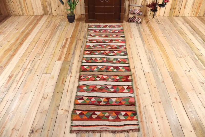 Türk Yolluk Halısı 2.8x9.8 ft (85x300 cm), Kilim Kırmızı Bitkiler ve ağaçlar Vintage Halı - 1