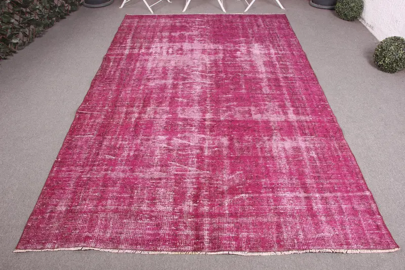 Handmade Pink Floral Rug, 5.4x8.6 ft Elegant Decor