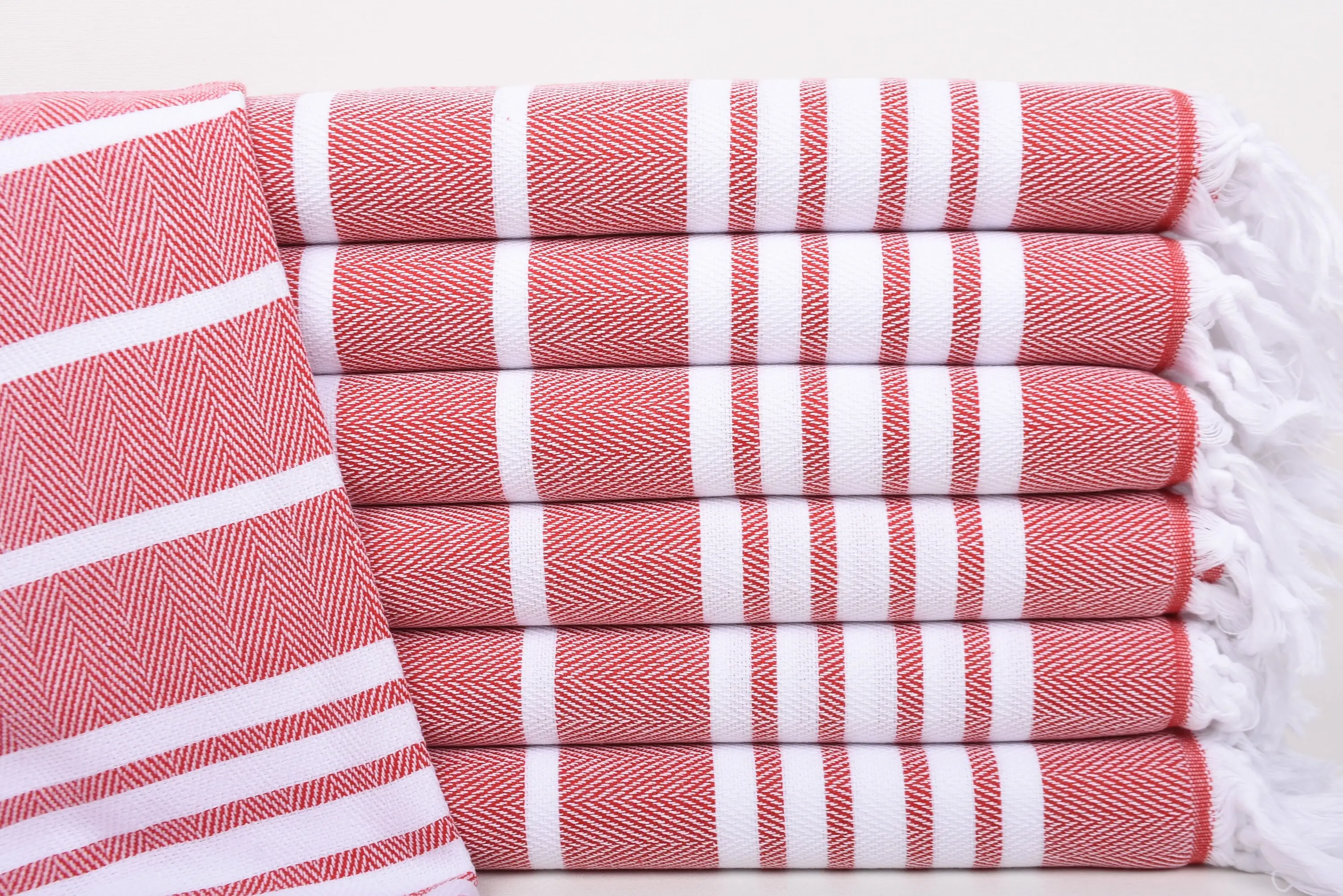 Personalized Wedding Gift Red Zig Zag Hand Towel, Organic Cotton, 40x20 Inches - 1