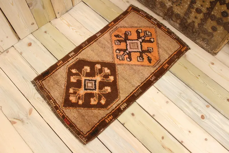 Alfombra turca de 1,6x2,9 pies, alfombra pequeña vintage, alfombra con estampado animal naranja marrón - 1