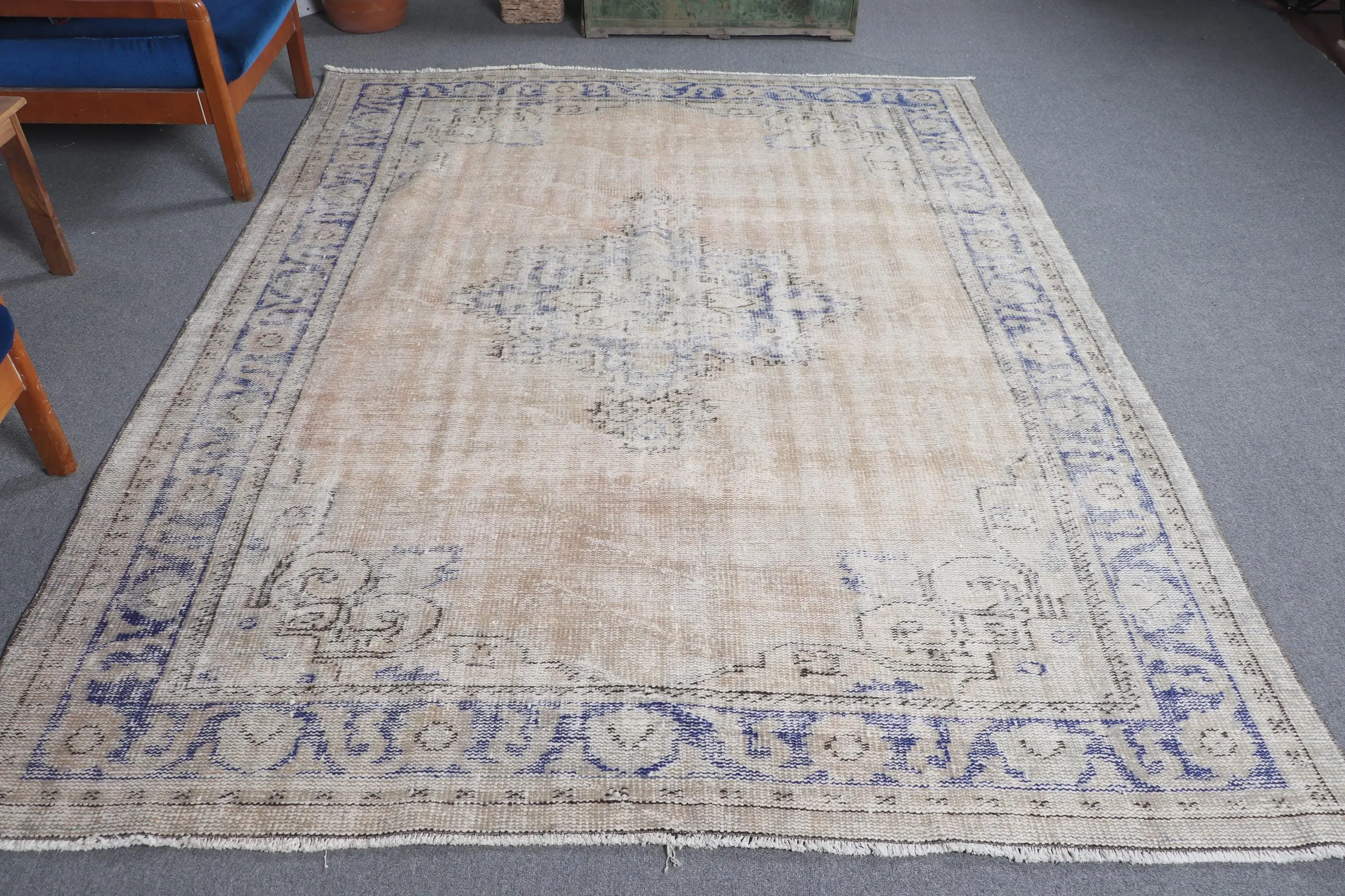 6,4x8,4 ft türkischer Teppich, großer Vintage-Teppich, blau-weißer Orientteppich - 1