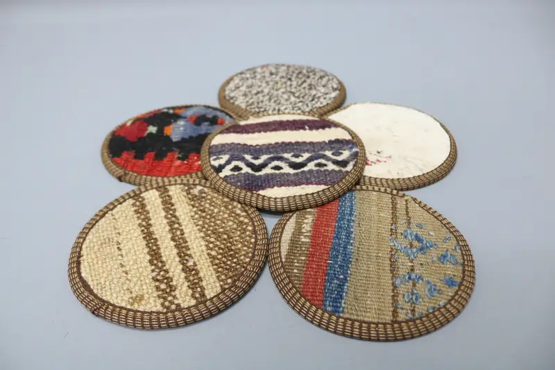 Posavasos redondo bohemio, posavasos marrón y rojo con base antideslizante