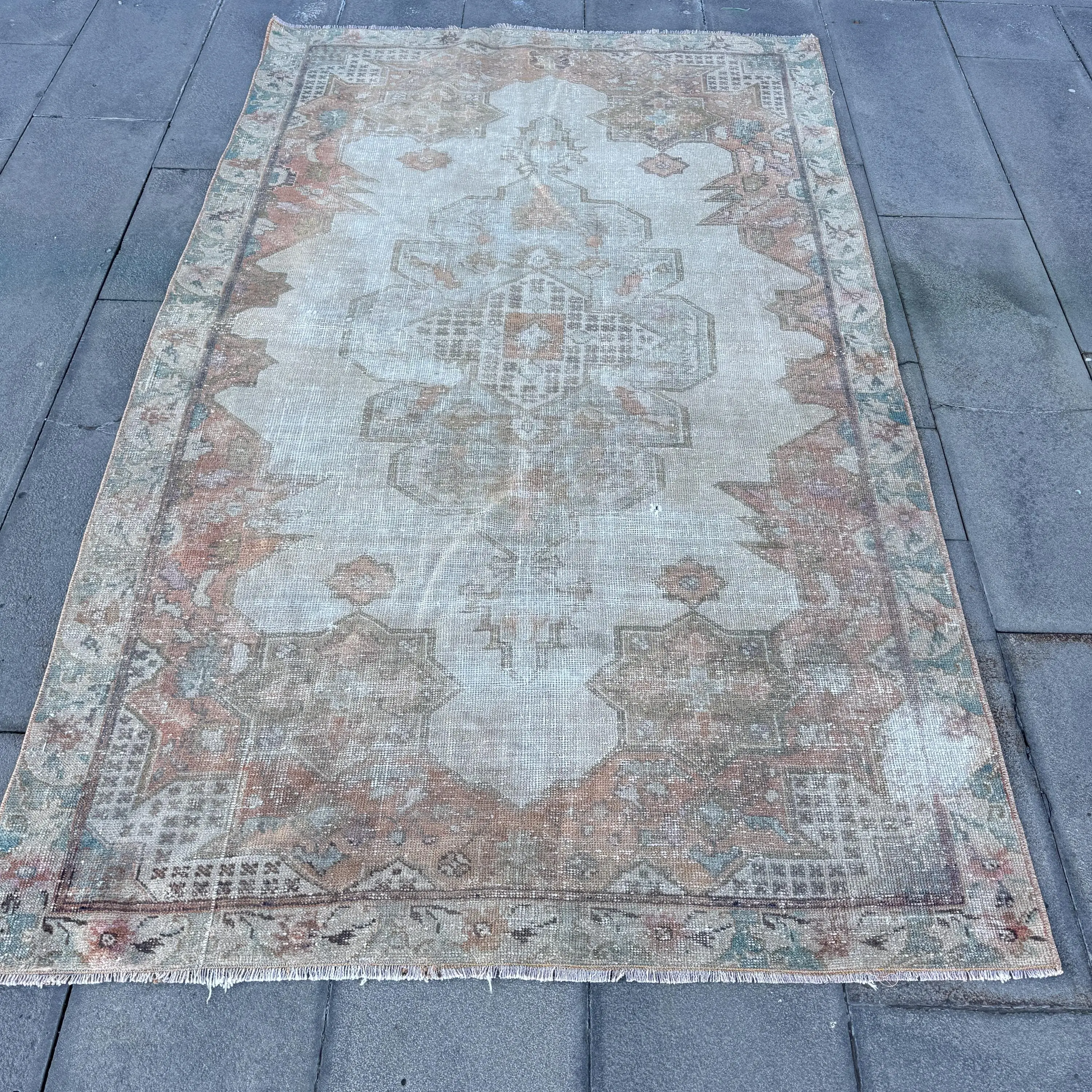 Turkish Vintage Area Rug 4.4x7.2 ft, Gray Brown Bordered Wool Rug - 1