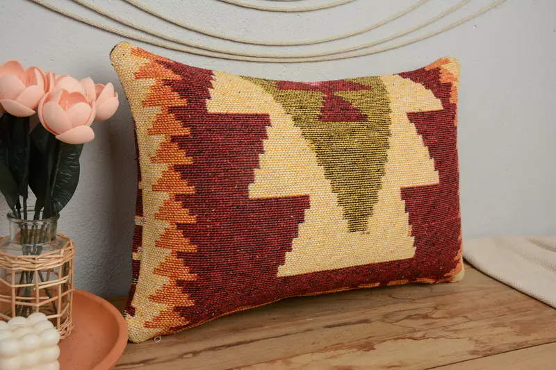 Cozy Throw Pillow Sham, Pillow Cover, Antique Pillows, Pillow for Couch, Muted Pillow Sham, 16x24 Red Pillow, Kilim Pillow Cover - 1