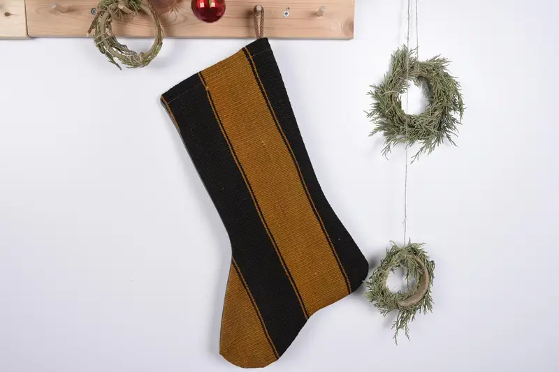 Weihnachtsornamentmuster, Kelimstrumpf für festliche Feiertagsdekoration