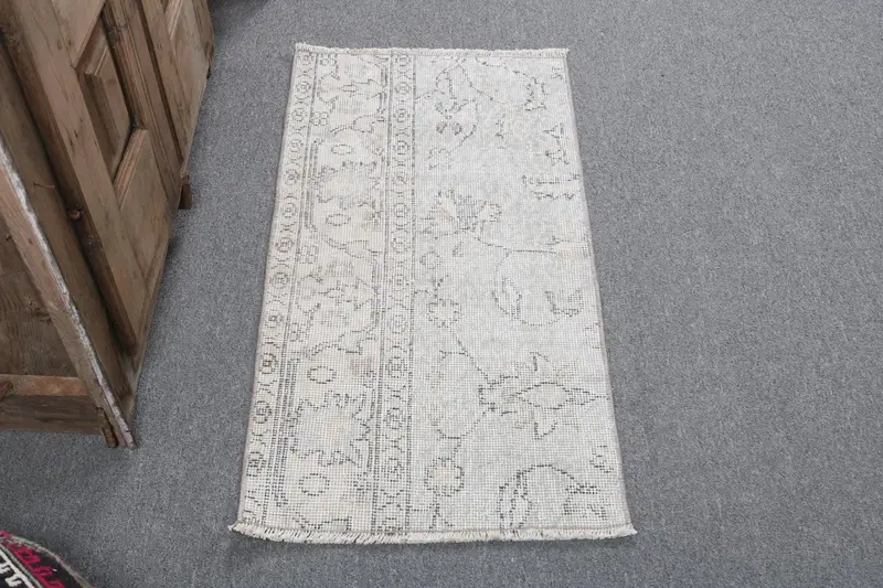 Alfombra vintage turca, alfombra Oushak de 1,6x3,2 pies, alfombra de lana de camuflaje negro blanco - 1