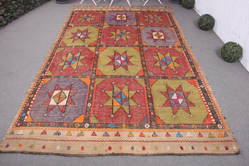Handmade Red Abstract Rug, 6,6x10,9 ft with Green Accents