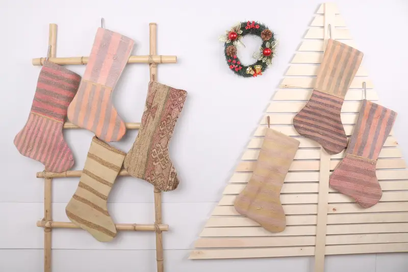 Patrón de adornos navideños, preciosa media tradicional Kilim de 7 pulgadas