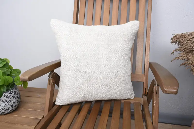 Crochet Pattern Pillow Sham, Pillow Sham, Ethnical Kilim Rug Pillow, Vintage Pillow, Aesthetic Pillow, Turkish Kilim Pillow, 18x18 Beige Pillow Case - 1