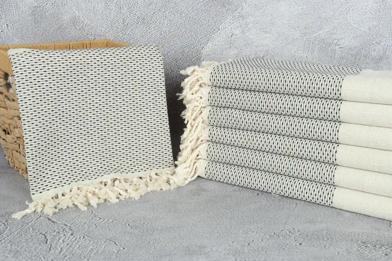 Pool Towels, Christmas Favors, Personalized Gift, Wedding Favors, 70x40 Cotton Polka Dot Towel, Gift For The Home Decor, Home Decor Gifts - 3