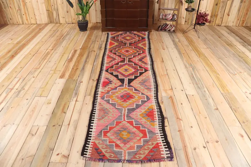 Vintage Türk Halısı 2.4x9.1 ft (74x277 cm), Kilim Kırmızı Yün Halı - 1