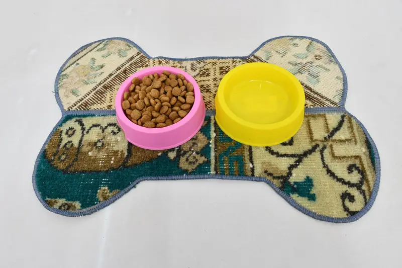 Mantel individual redondo bohemio, mantel individual de lana beige y verde