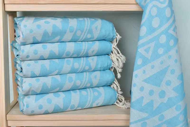 Bridesmaid Gift Towel, Unique Gift, Gifts For Him, Soft and absorbent Turkish towel, Peshtemal Towel, 70x40 Cotton Round Pattern Towel, Beach towel - 2
