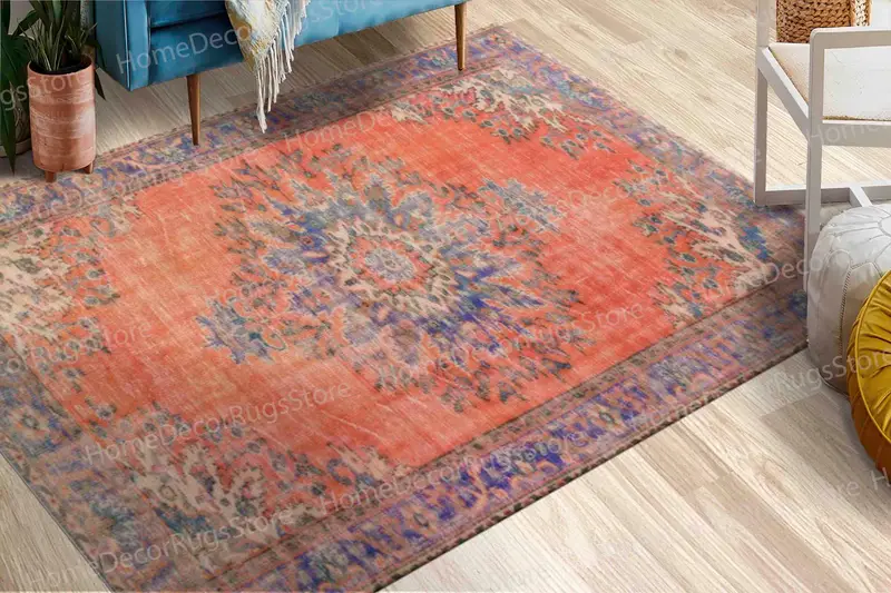 パープルメダリオンプリントラグ：カラフルなエスニックパターン、落ち着いた色あせたデザイン