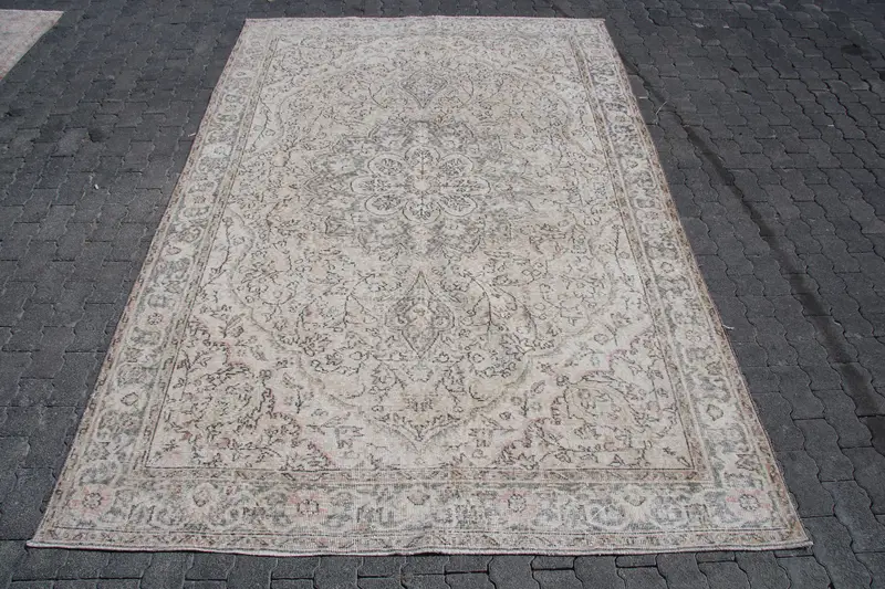 Turkish Rug, 6.7x9.8 ft Large Rug, Gray Floral Wool Vintage Rug - 1