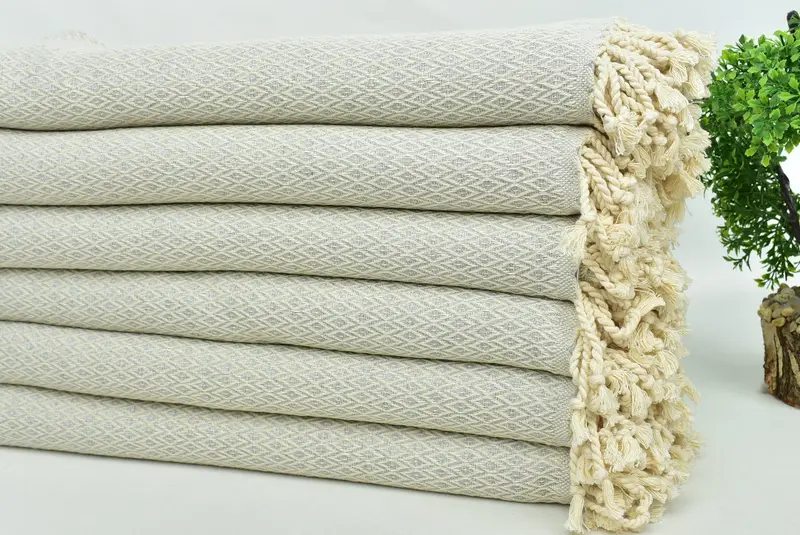Travel Towel, Turkish Towel USA, Quick-dry peshtemal, Spa Gift, Bridal Shower Gift, 70x40 Cotton Diamond Towel, Bridesmaid Towel, Family Gift Basket - 3
