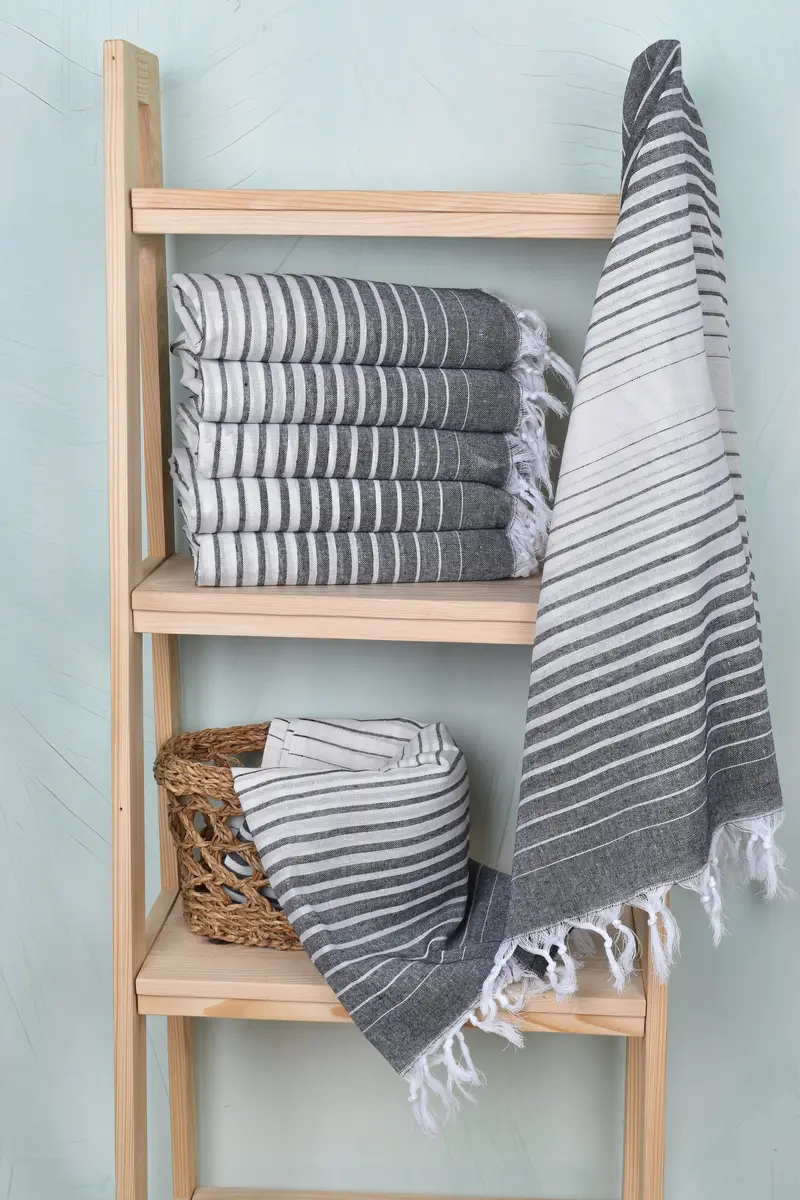 Thin towel, Lightweight Turkish towel, Family Gift Basket, Housewarming Gift, Valentines Gift, 70x40 Cotton Striped Towel, Beach Towel Bulk - 3