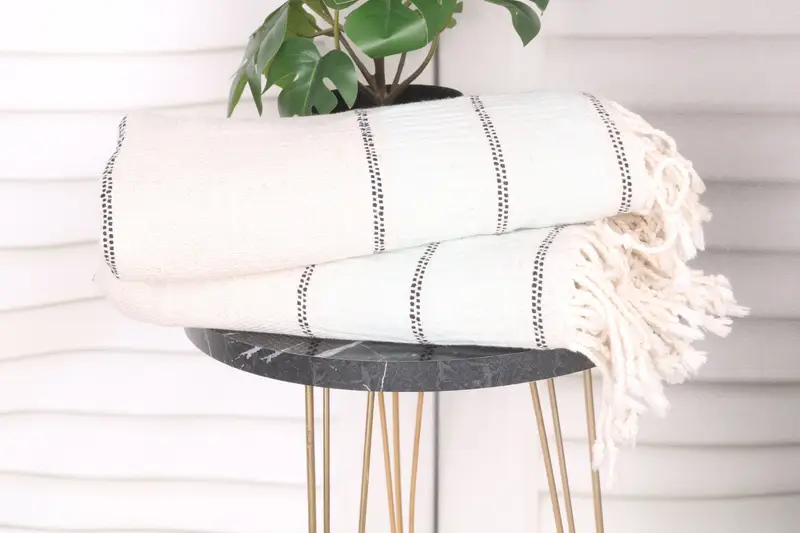 Beach towel, Best spa Turkish towel for luxury home decor, Wedding Gift, 70x40 Linen Striped Towel, Organic Towel, Bride Gift, Bridesmaid Gift Towel - 3