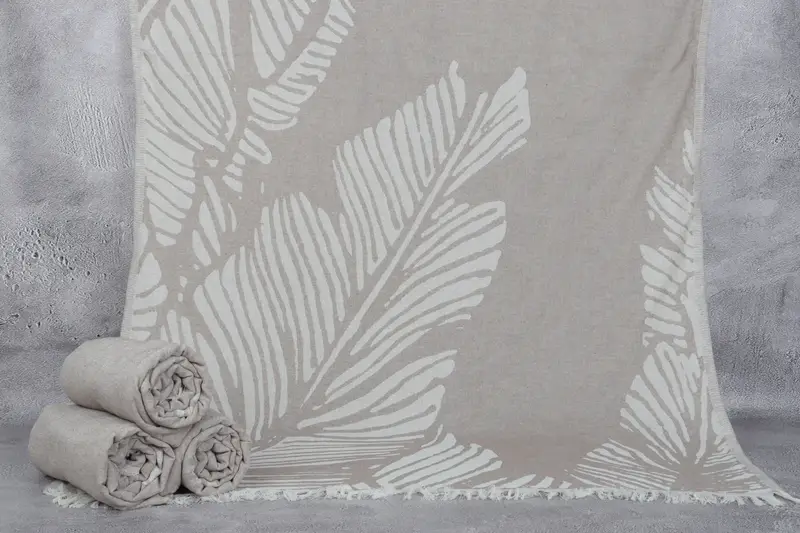 Unique Wedding Gift, Personalized Gifts, 70x40 Cotton Floral Design Towel, Wedding Towel, Personalized Towel, Bachelor Party Gifts, Absorbent towel - 1