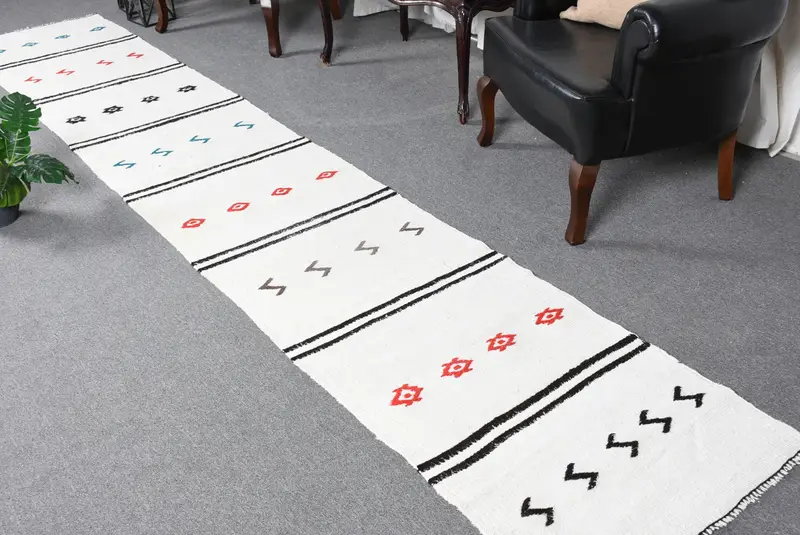 Alfombra vintage de 2,2x12,7 pies, alfombra turca corredora, alfombra oriental negra blanca - 1