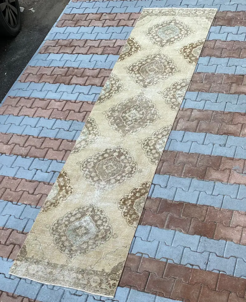 Red and Yellow Floral Rug, 3,1x12,8 ft Elegant Design