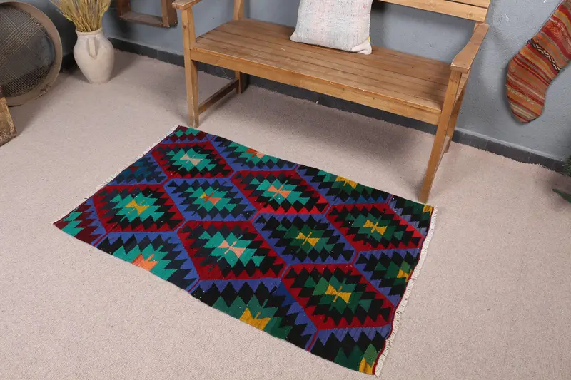 Alfombra Animal Print Verde 8x11m con Detalles Rojos