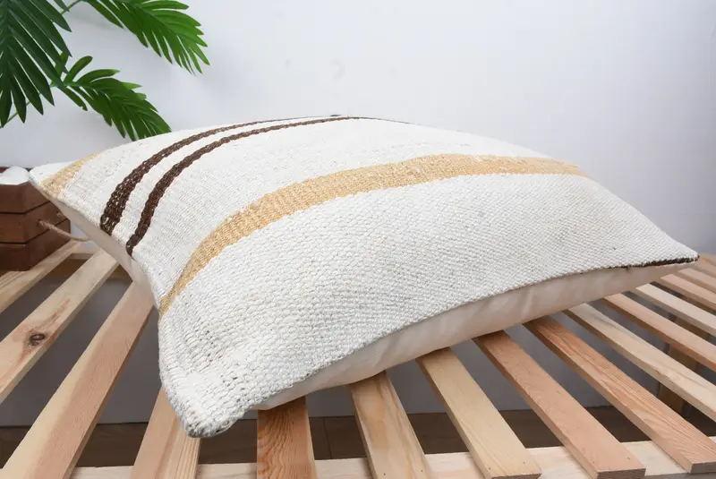 Meditation Pillow, Ethnical Kilim Rug Pillow, Turkish Kilim Pillow, 20x28 White Cushion Case, Tapestry Cushion Cover, Turkish Pillow, Cushion - 6