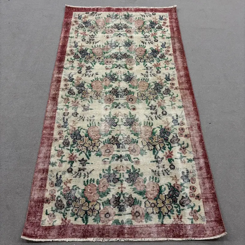 ベージュ & グリーン アニマルプリント ラグ 3.5x6.7フィート シックな装飾