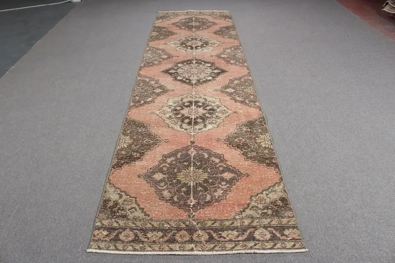 3.2x12.1 ft Runner Türk Halısı, Vintage Halı, Kahverengi Kırmızı Bitkiler ve ağaçlar Yün Halı - 1